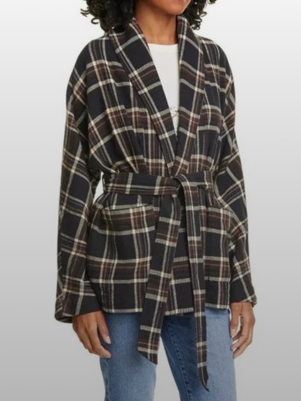 THE GREAT. Black and Cream Plaid Shawl-Collar Belted Robe Jacket Size 2